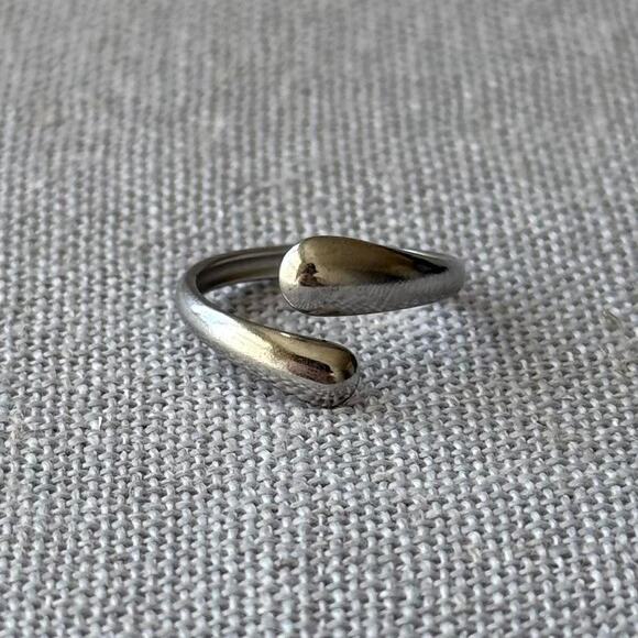 Silver asymmetrical vintage style MENS2 - Picture 1 of 4